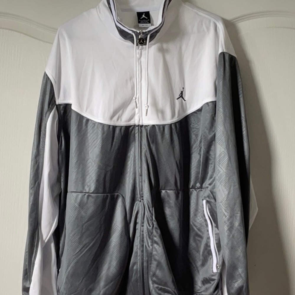 Jordan lightweight jacket